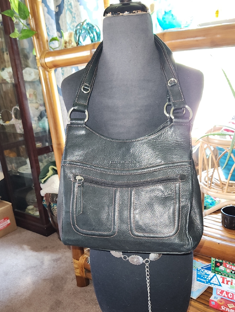 Black Leather Stone Mountain Stachel Bag